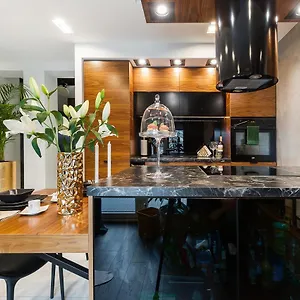  Apartament By Bed&bath